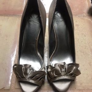 Fergilicious Mocha/Taupe Satin Heels Sz 8